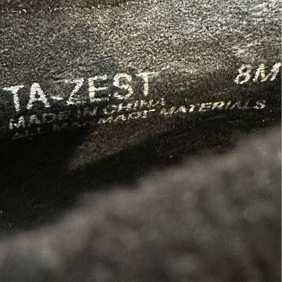 Tahari TA Zest Black Suede Heeled Shoes - Picture 5 of 11